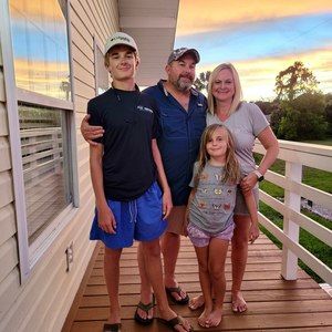 Meet your Posher, Stacy